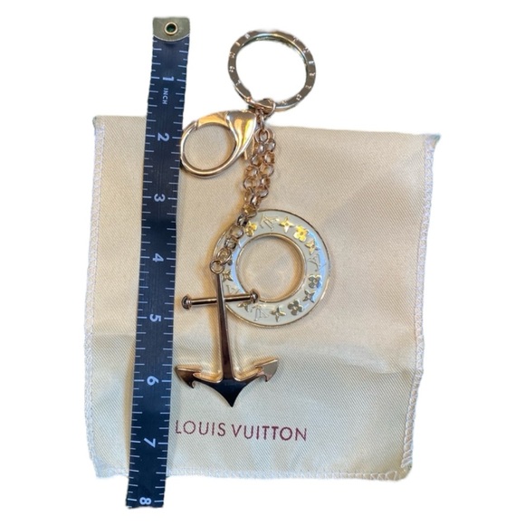 Louis Vuitton Marina Anchor Keychain & Bag Charm - Picture 11 of 13